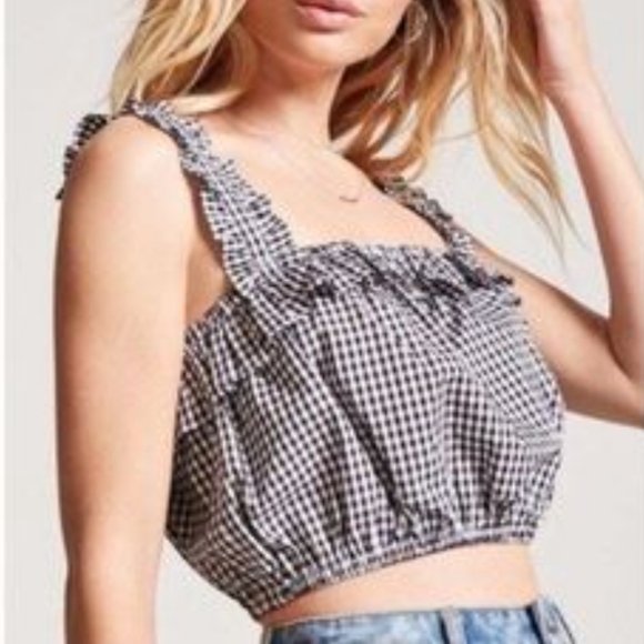 AMERICAN EAGLE Black & White Gingham Ruffle Shoulder Top - Picture 1 of 9